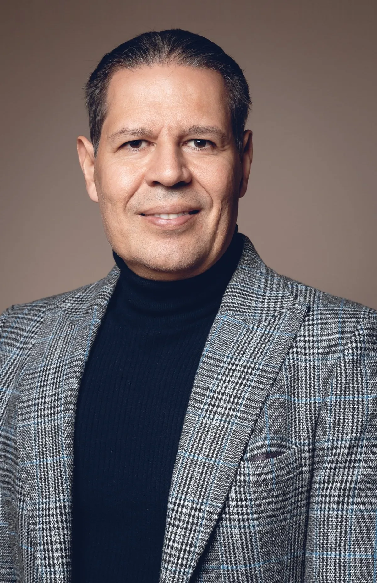 Dr. Gustavo Coelho